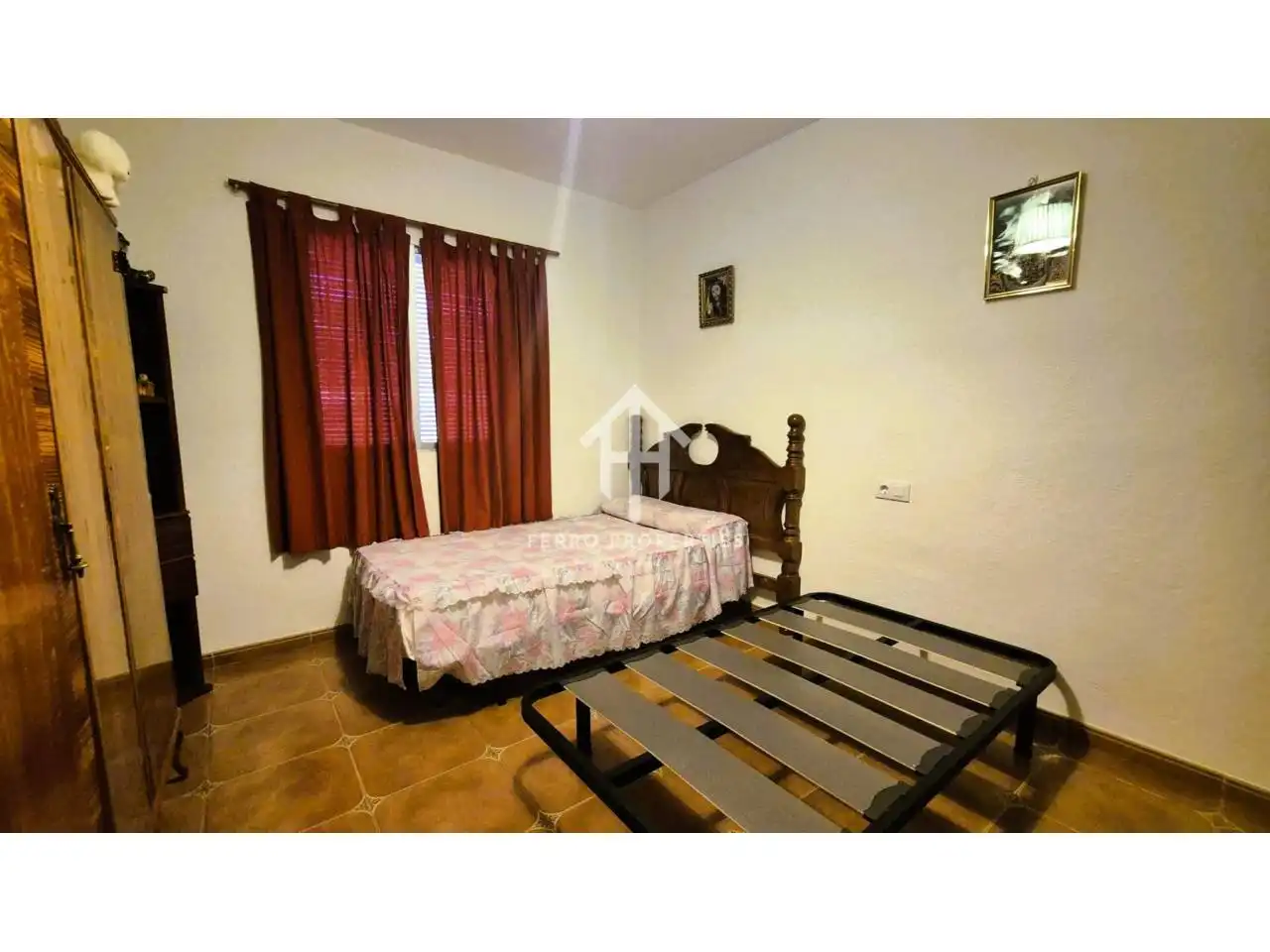 Dormitori de Casa o xalet en venda en Algarinejo amb Jardí privat, Terrassa i Moblat