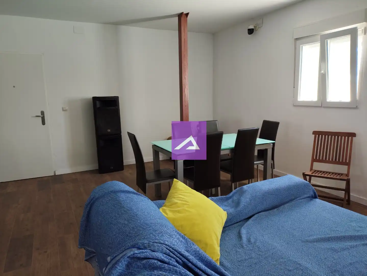 Living room of Houses for sale in Torrent  with Air Conditioner, Private garden and Storage room