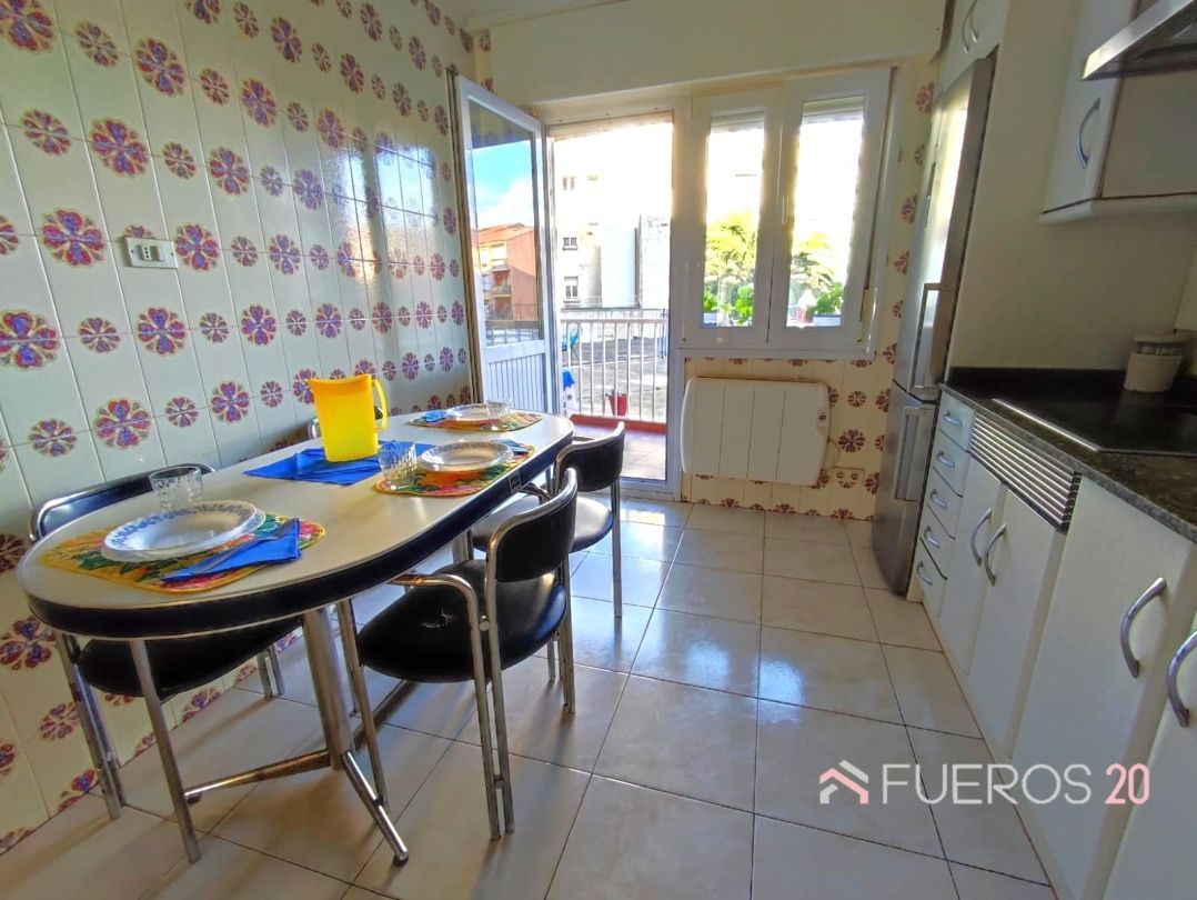 Kitchen of Flat for sale in Barakaldo   with Heating, Terrace and Storage room