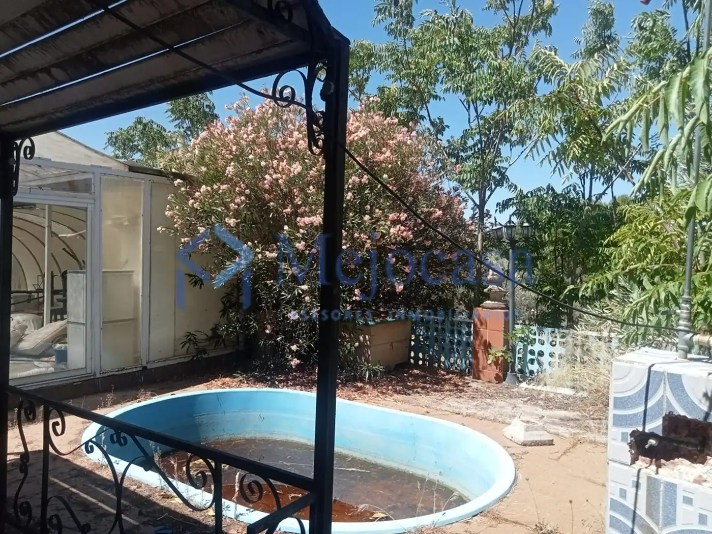 Swimming pool of Houses for sale in Villalbilla  with Air Conditioner, Heating and Private garden