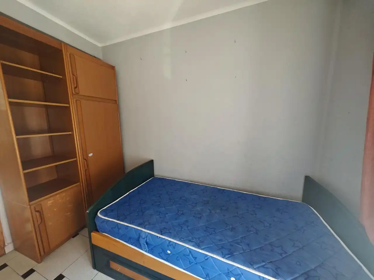 Piso en venta en Miralvalle - Av. Virgen del Puerto - La Data