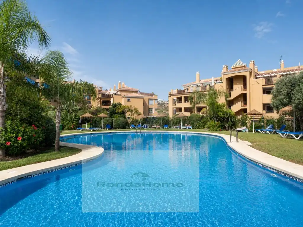 Vista exterior de Piso en venta en Mijas