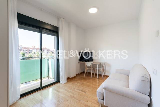 Apartamento en Alquiler en Constitución en Meliana