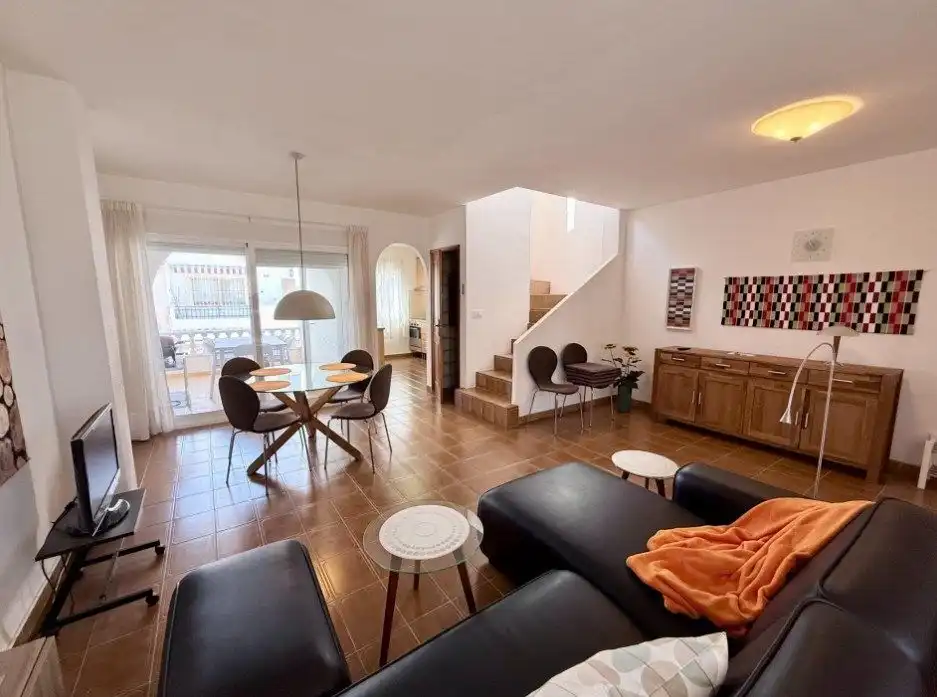 Maison mitoyenne avec jardin à vendre à Zona Carrefour - Urbanizaciones, imagen 7
