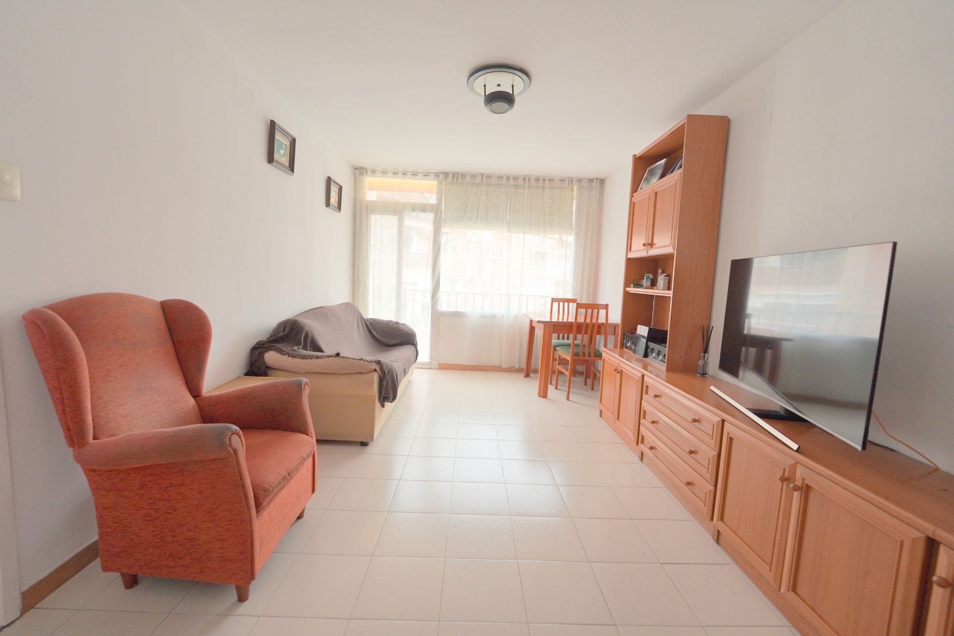 Living room of Flat for sale in  Barcelona Capital  with Balcony