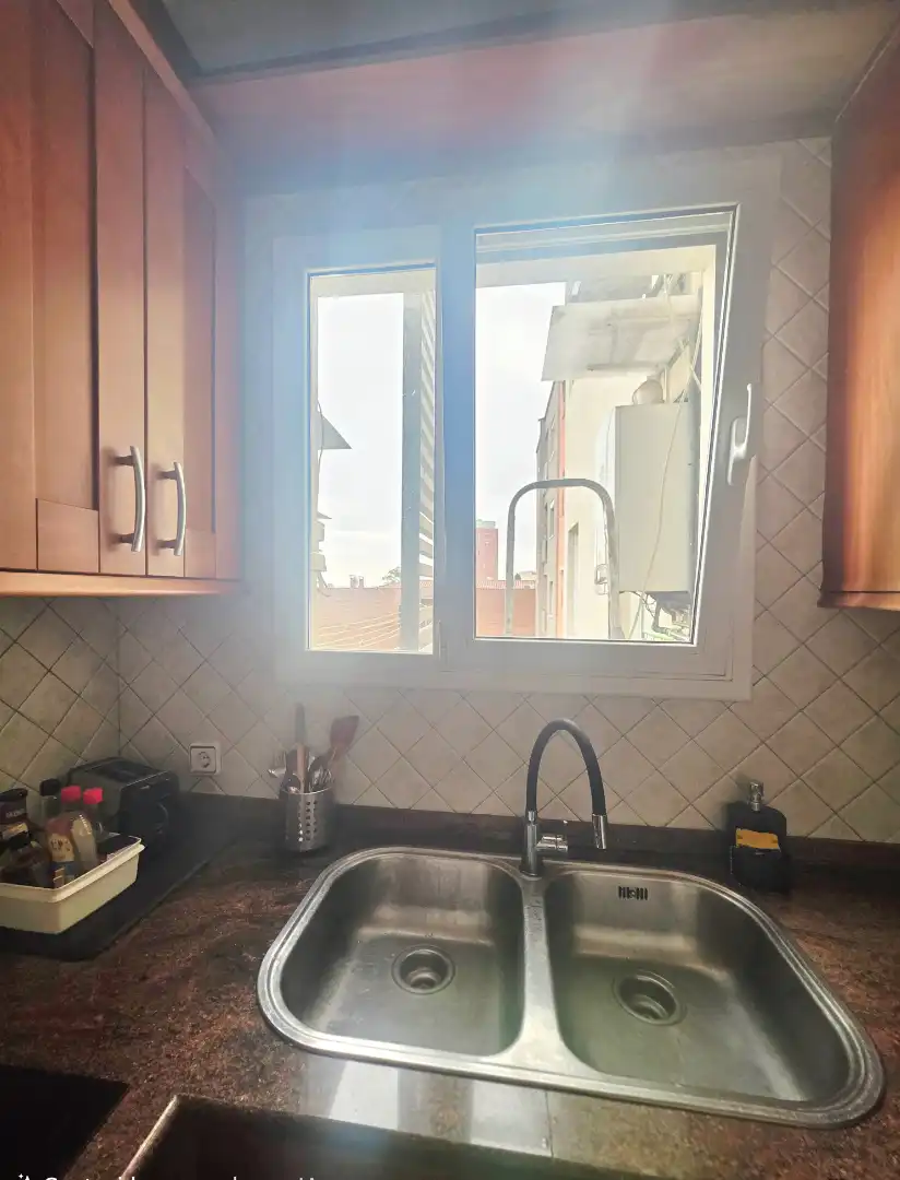 Küche von Wohnung zum Verkauf in Barcelona mit Klimaanlage, Heizung und Parkett