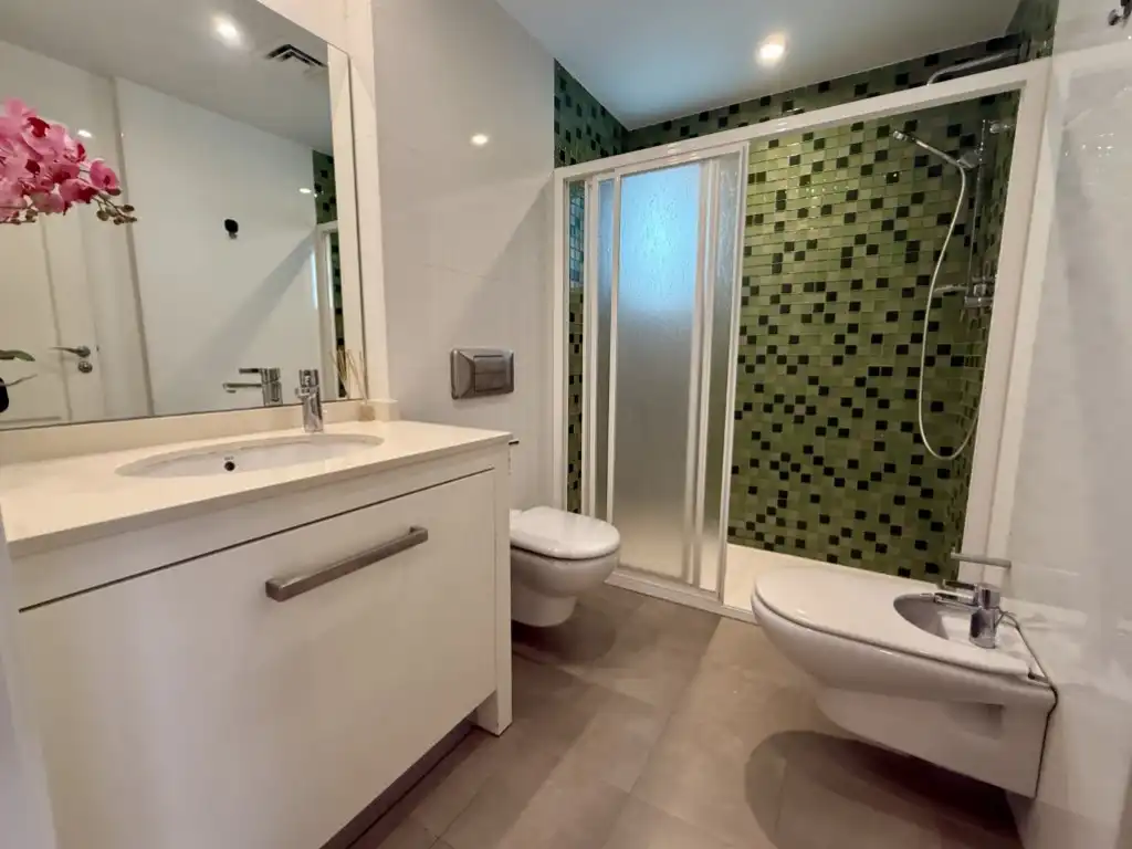 Badezimmer von Wohnung zur Miete in Castellón de la Plana / Castelló de la Plana