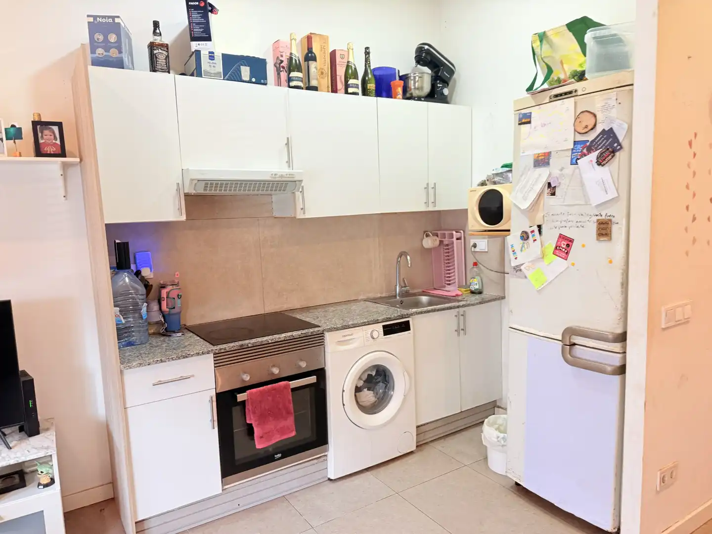 Cocina de Piso en venta en Badalona con Amueblado, Horno y Lavadora