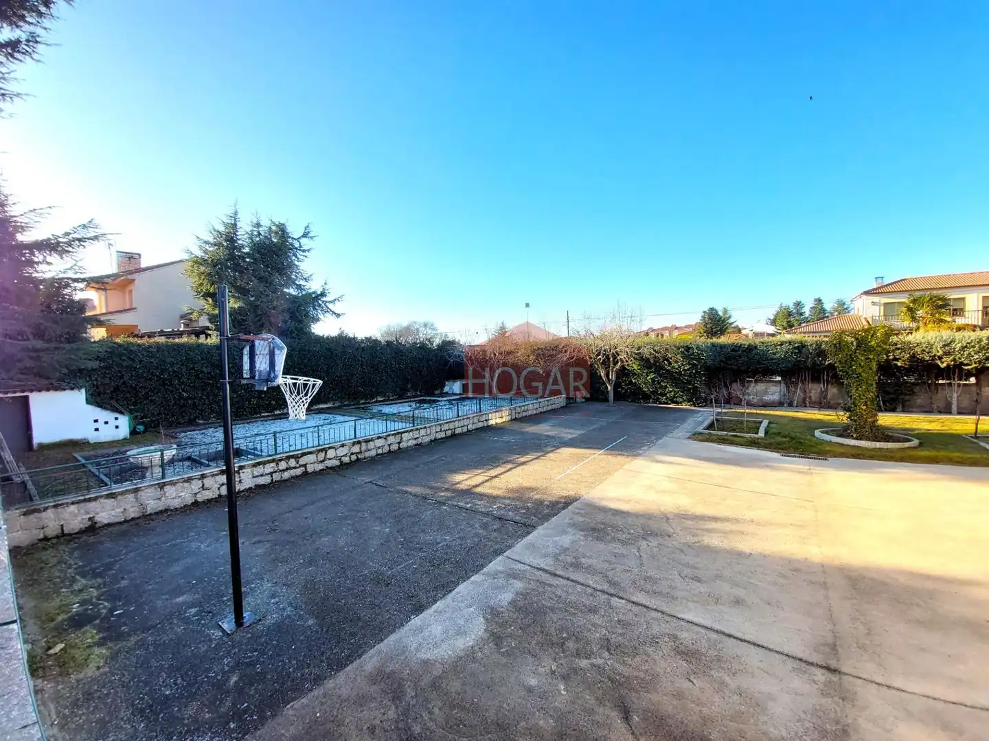 Piscina de Casa o chalet en venta en Ávila con Jardín privado, Trastero y Piscina