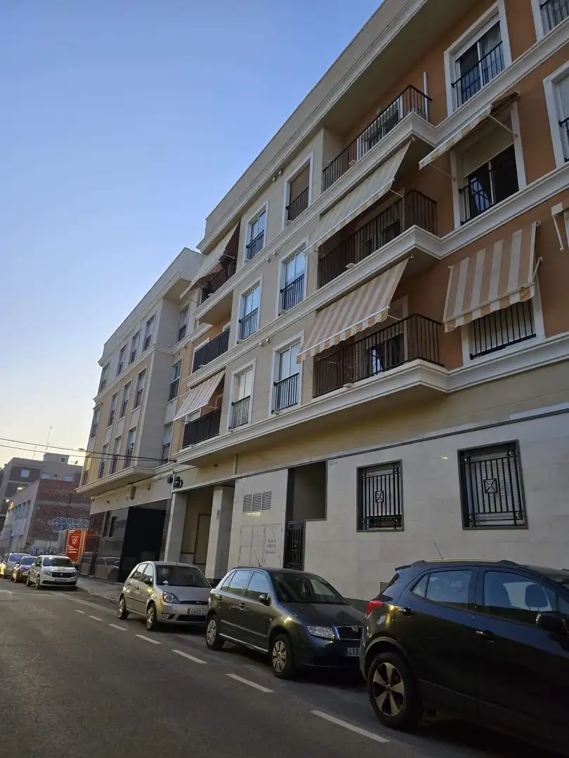 Einzelparkplatz zum Verkauf in Calle MARIA GARCIA FERRANDEZ, imagen 2