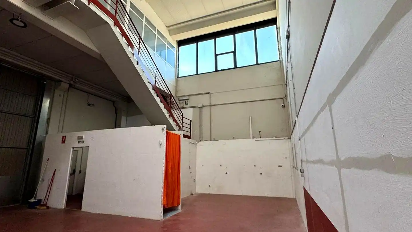 Nau industrial de lloguer a Calle Tales de Mileto, imagen 29