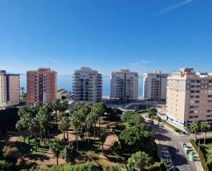 Vista exterior de Àtic en venda en La Manga del Mar Menor amb Aire condicionat, Calefacció i Terrassa