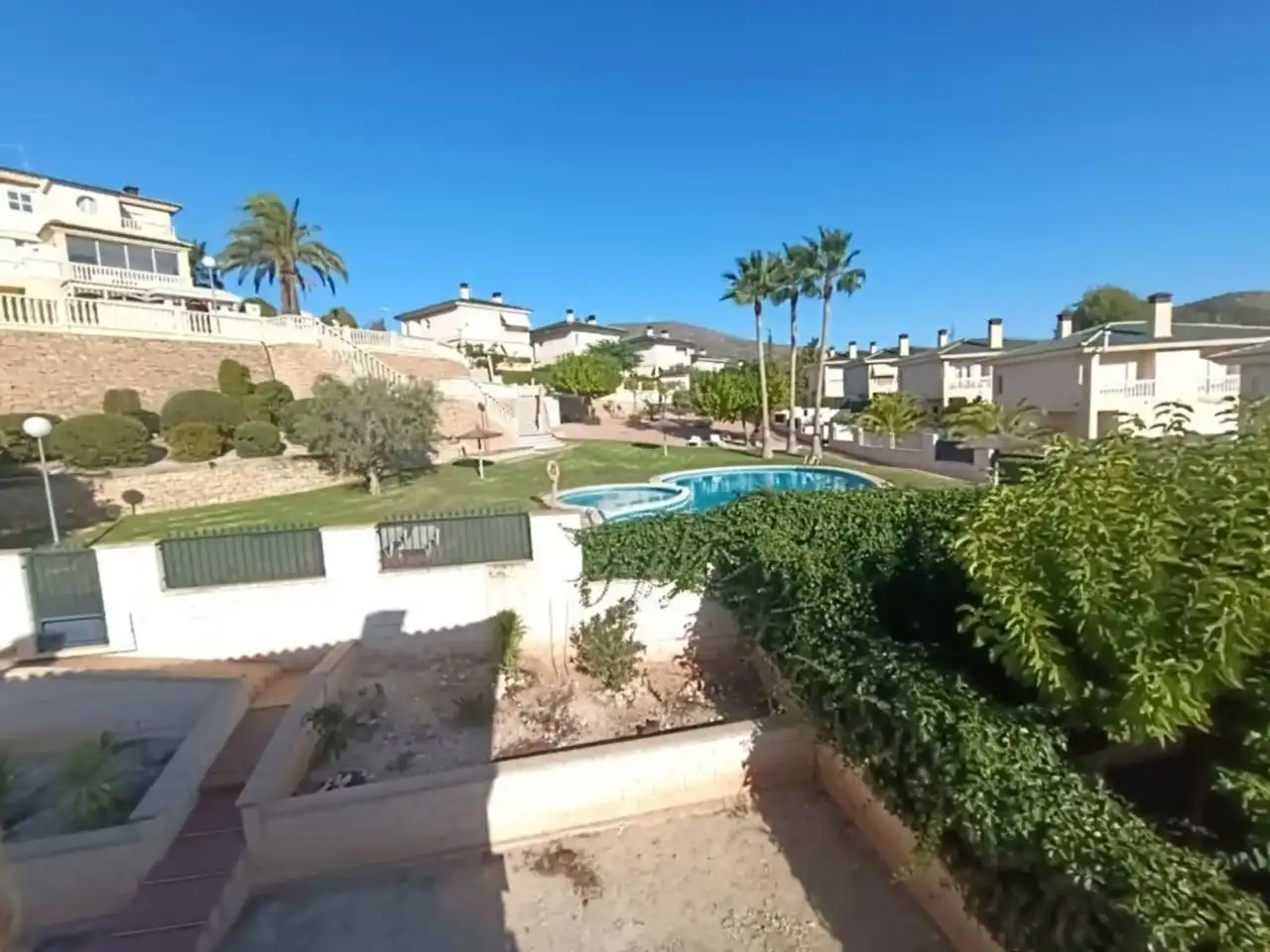 Vista exterior de Casa o chalet en venta en Petrer con Calefacción y Terraza