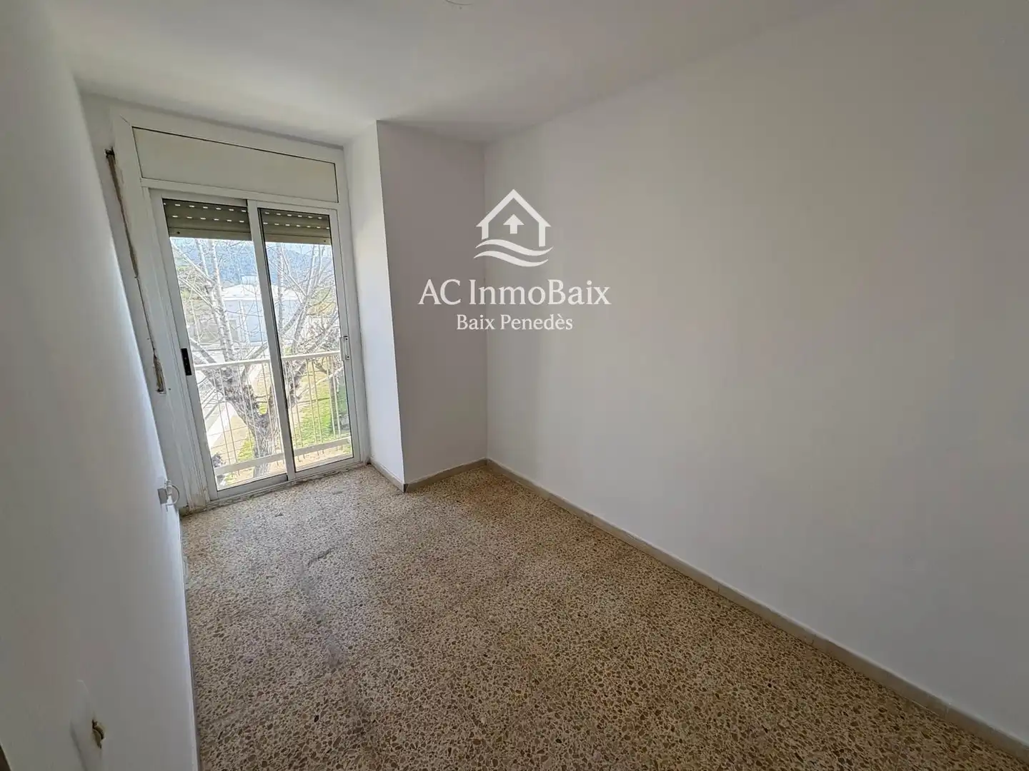 Piso en venta en Carrer Baix Penedès, Calafell Poble