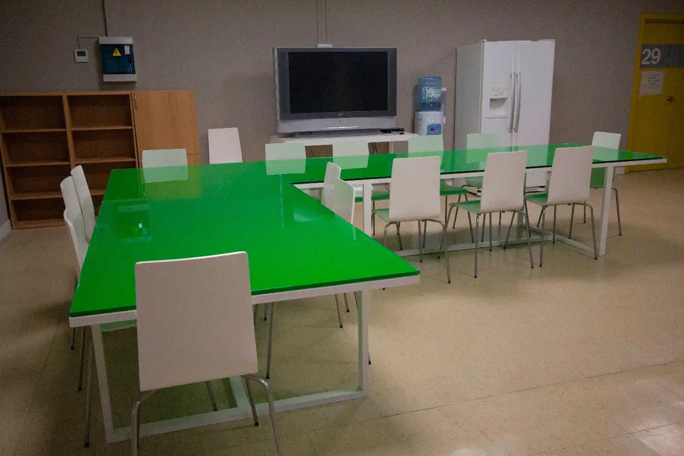Büro zur Miete in Coslada mit Klimaanlage, Heizung und Alarm