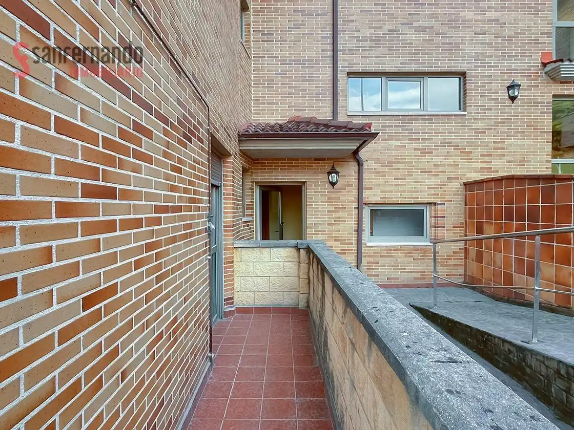 Planta baja en venta en Corvera de Toranzo, Cantabria