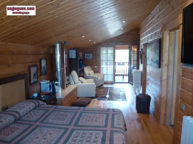 Sala de estar de Casa o chalet en venta en Begues con Aire acondicionado, Calefacción y Jardín privado