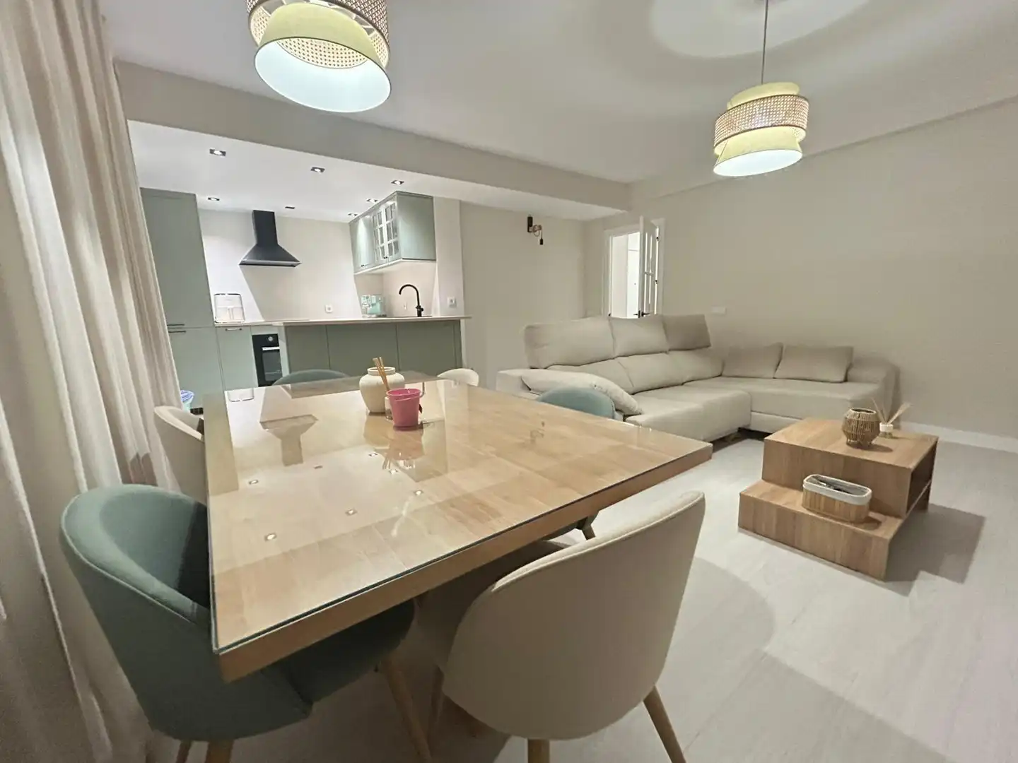 Sala de estar de Piso en venta en Antequera con Aire acondicionado, Calefacción y Terraza