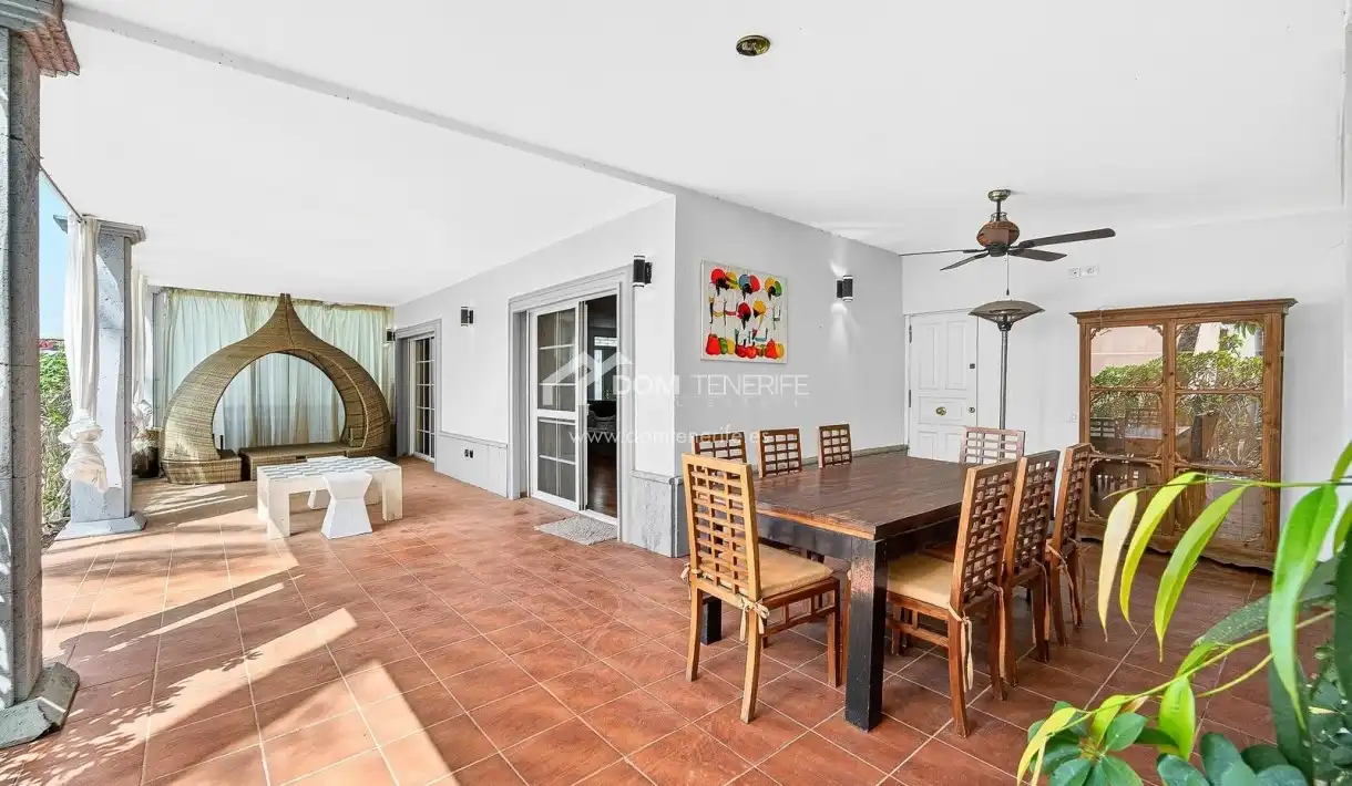 Terraza de Casa o chalet en venta en Arona con Terraza, Piscina y Amueblado