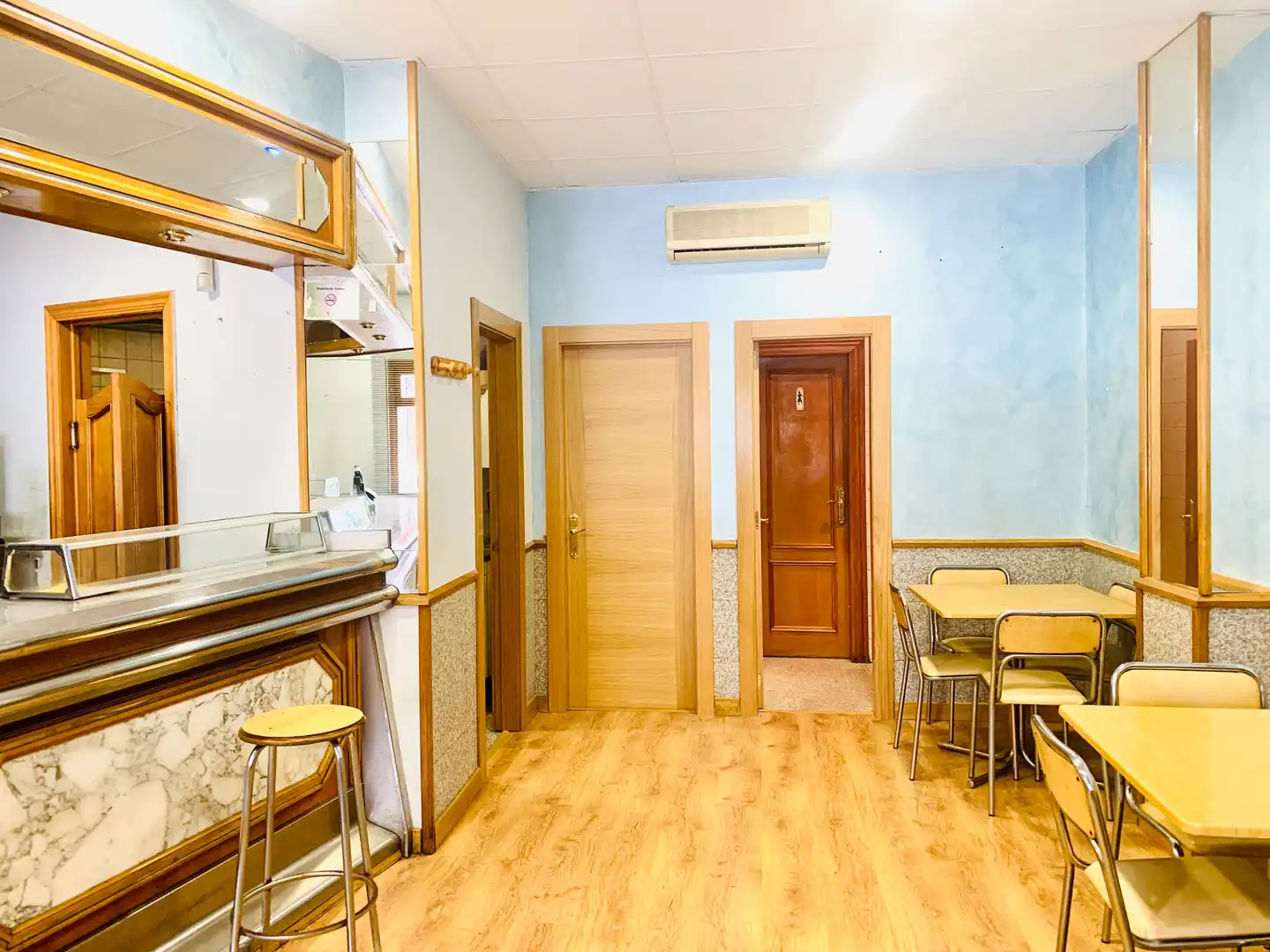 Local comercial en venda a Zona Sur - Barrio Cortes, imagen 4