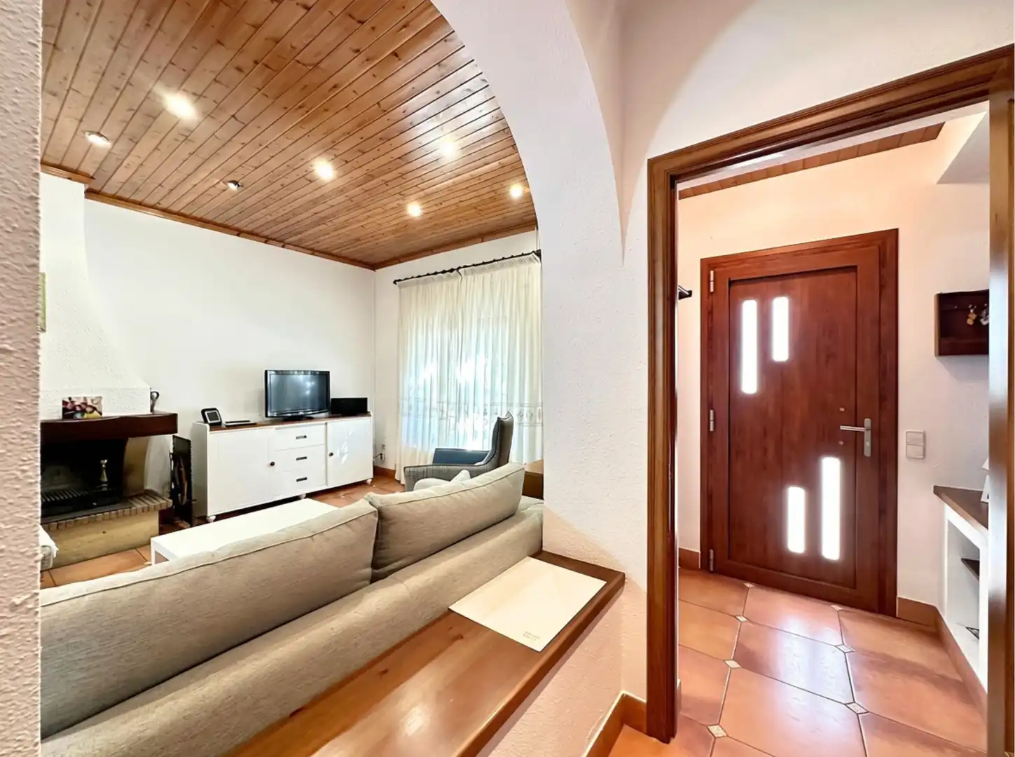 Casa con terraza en venta en Torelló, imagen 3
