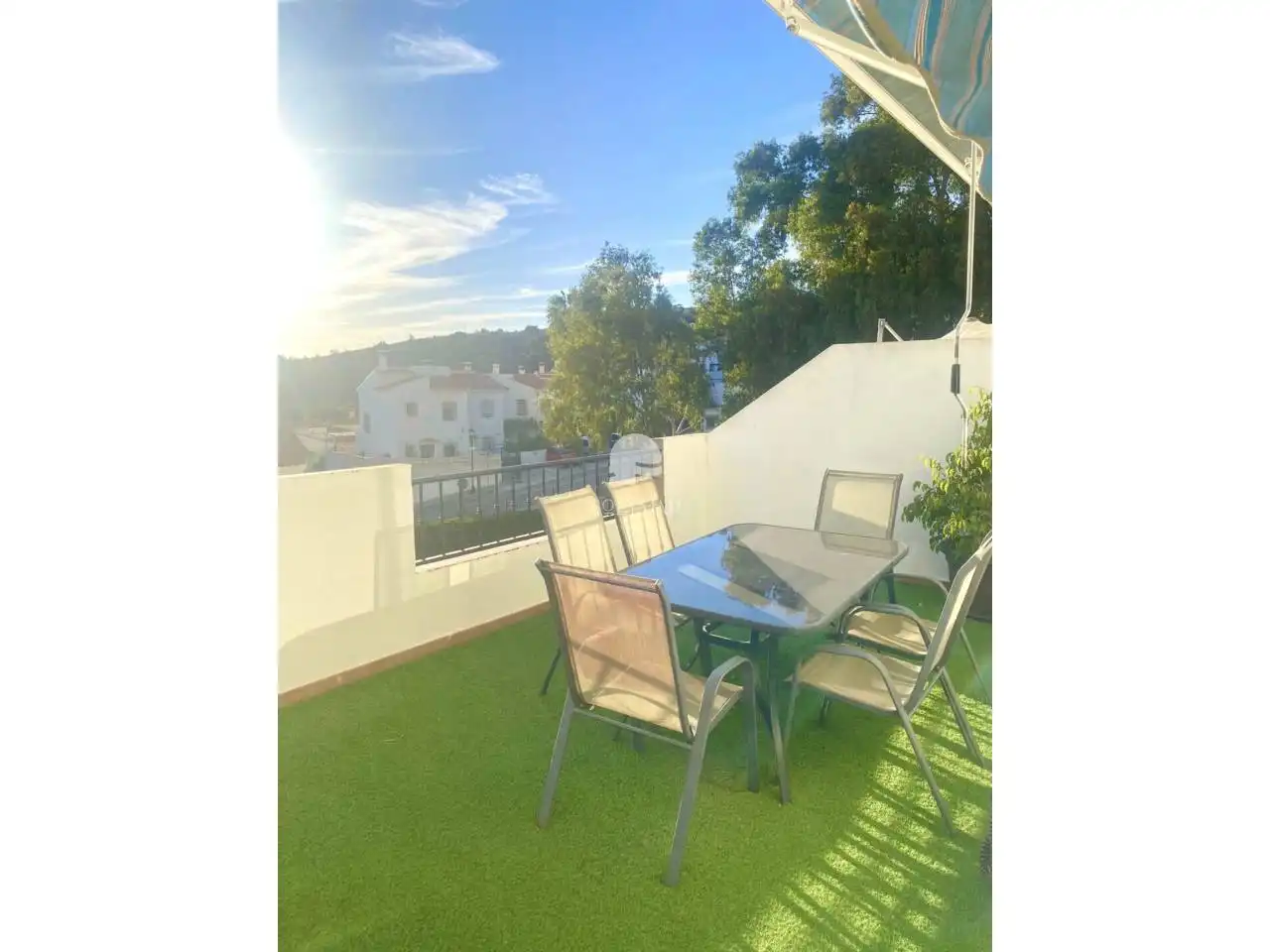 Terrasse von Einfamilien-Reihenhaus zur Miete in Vélez-Málaga mit Klimaanlage, Terrasse und Möbliert