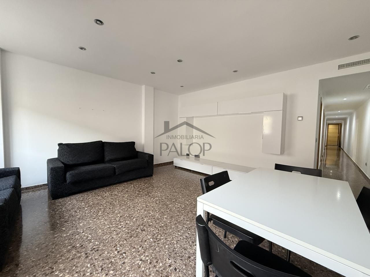 Sala d'estar de Pis en venda en Carcaixent amb Traster, Balcó i Piscina comunitària