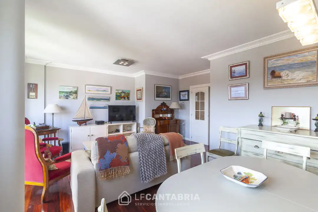 Piso con piscina en venta en Calle Clara Campoamor, imagen 6