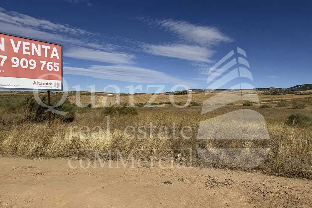 Terreny residencial en venda a Tórtola de Henares, imagen 2