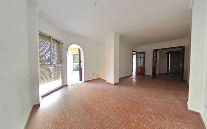 Flat for sale in San Fernando  with Terrace