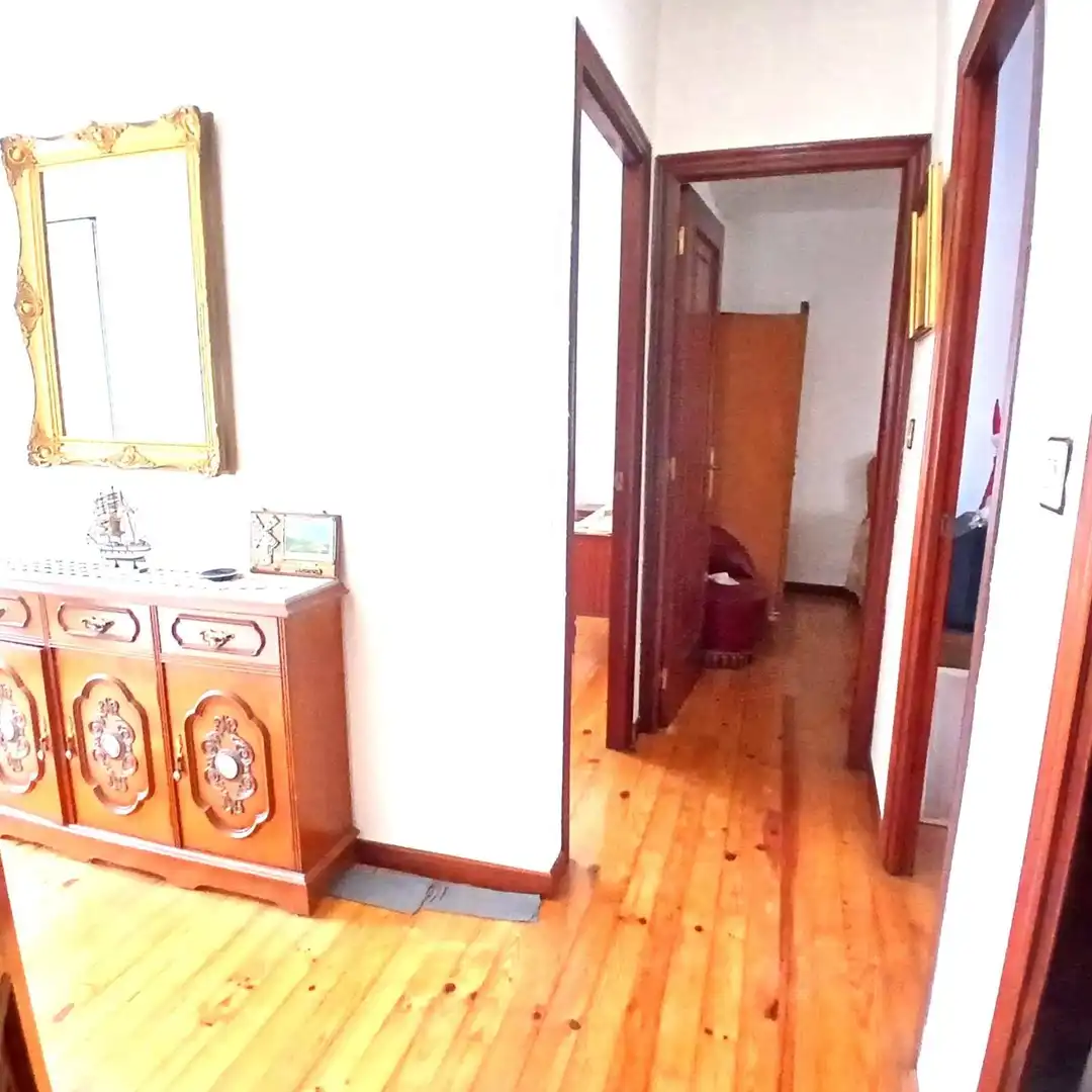 Haus oder Chalet zum Verkauf in San Andrés del Rabanedo mit Abstellraum und Balkon