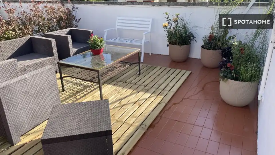 Terrace of Apartments for share in Donostia - San Sebastián   with Air Conditioner, Terrace and Furnished