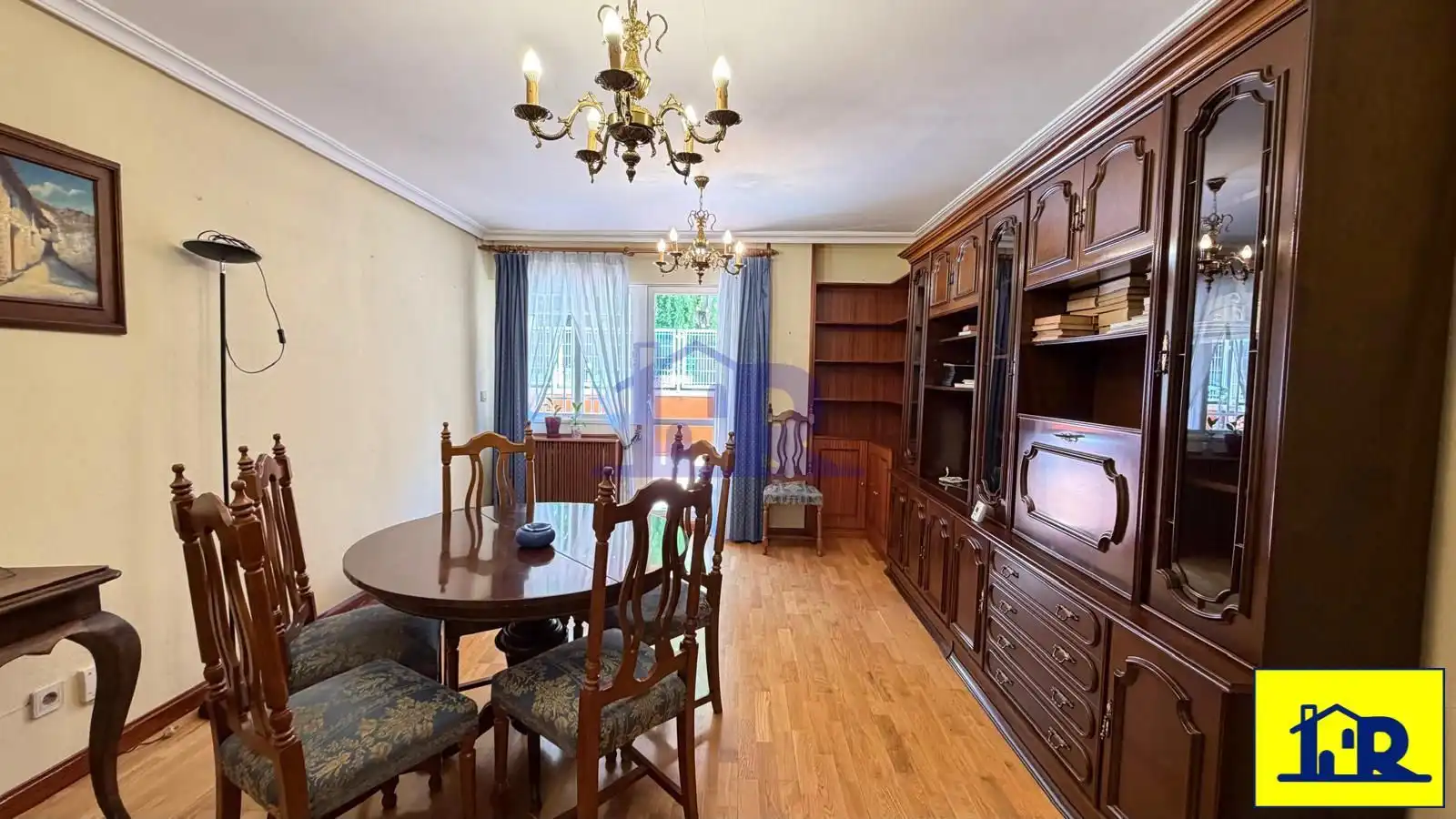 Comedor de Piso en venta en Cuenca con Calefacción, Terraza y Trastero