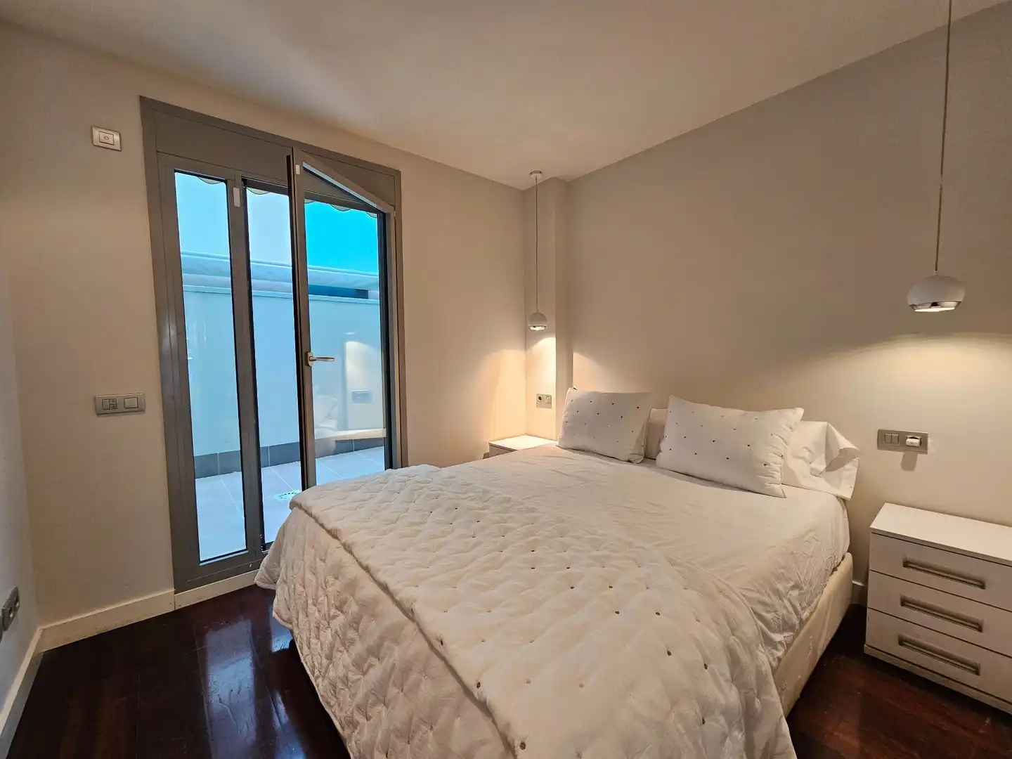 Bedroom of Flat for sale in Barcelona  with Air Conditioner, Heating and Terrace