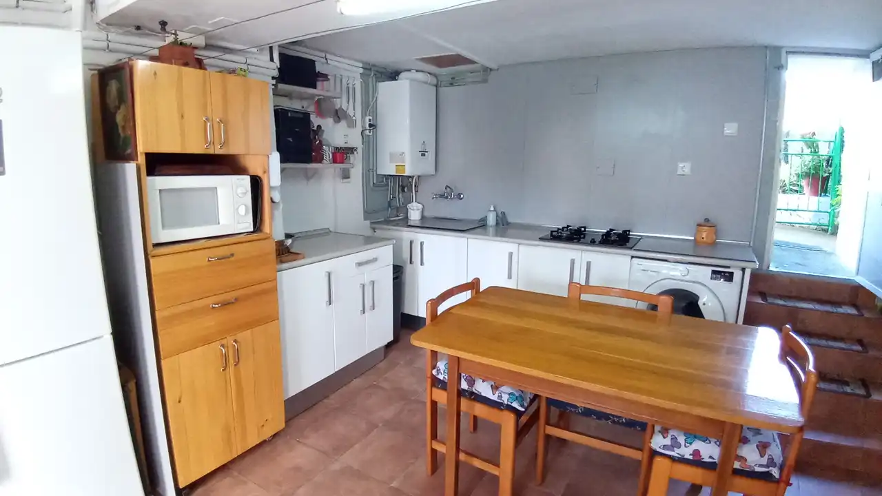 Kitchen of Flat for sale in Portugalete  with Heating, Private garden and Storage room