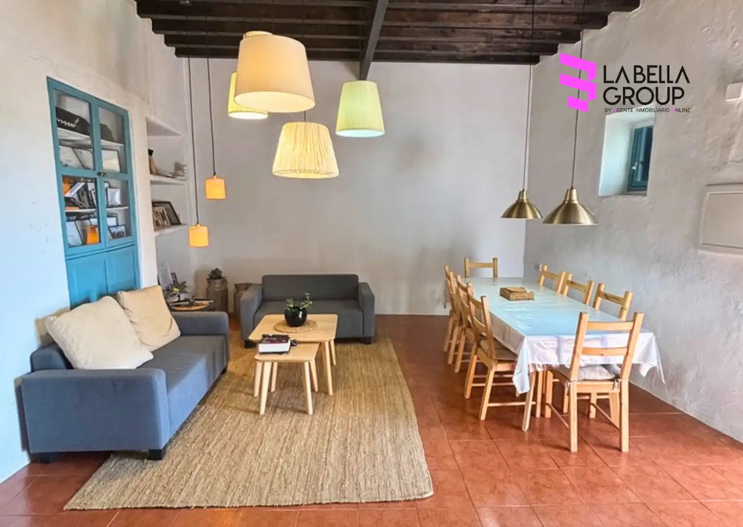 Menjador de Finca rústica en venda en Santa Eulària des Riu amb Aire condicionat, Jardí privat i Terrassa