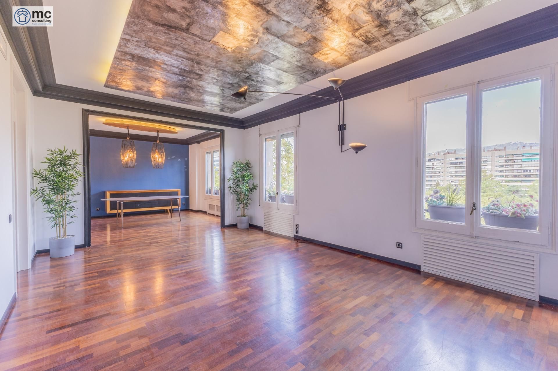 Menjador de Pis en venda en  Barcelona Capital amb Aire condicionat, Calefacció i Parquet