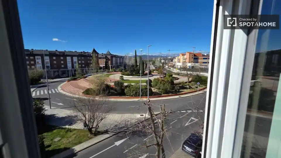 Außenansicht von Wohnung zur Miete in Parque Empresarial