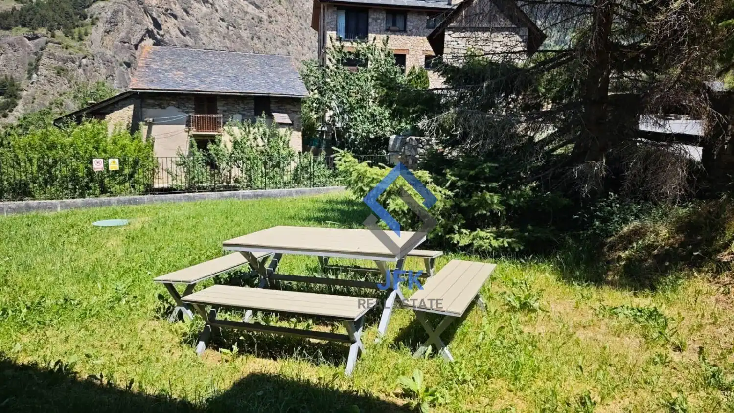 Appartamento con terrazza in affitto a Canillo pueblo, imagen 12
