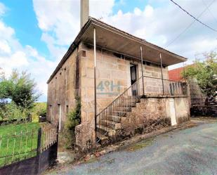 Vista exterior de Casa o xalet en venda en Piñor amb Balcó