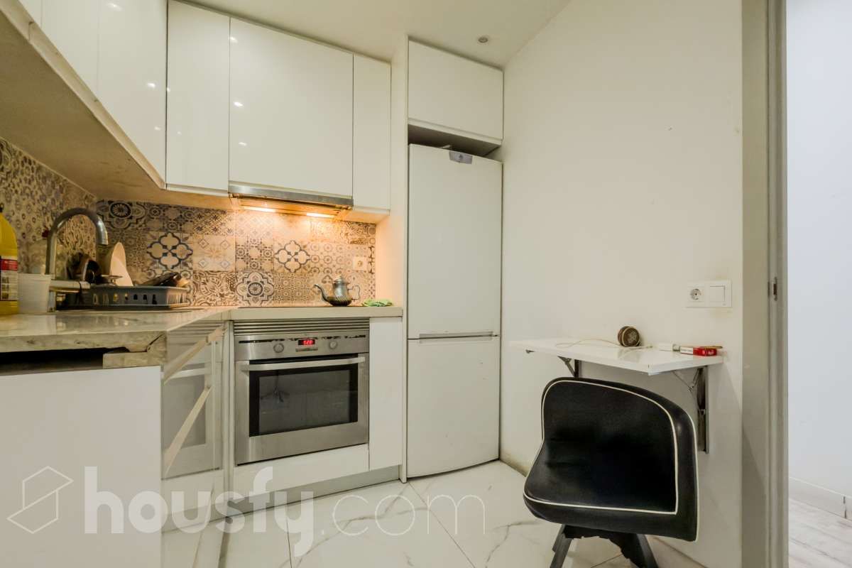 Kitchen of Flat for sale in Badalona