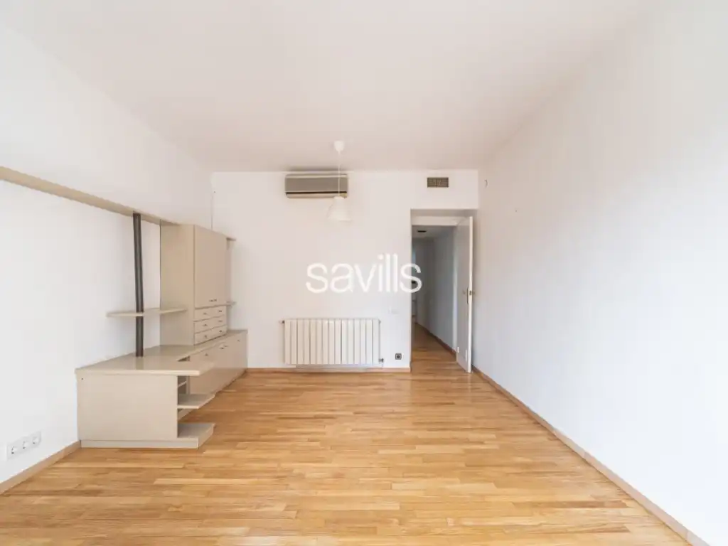 Sala d'estar de Apartament en venda en Barcelona amb Balcó