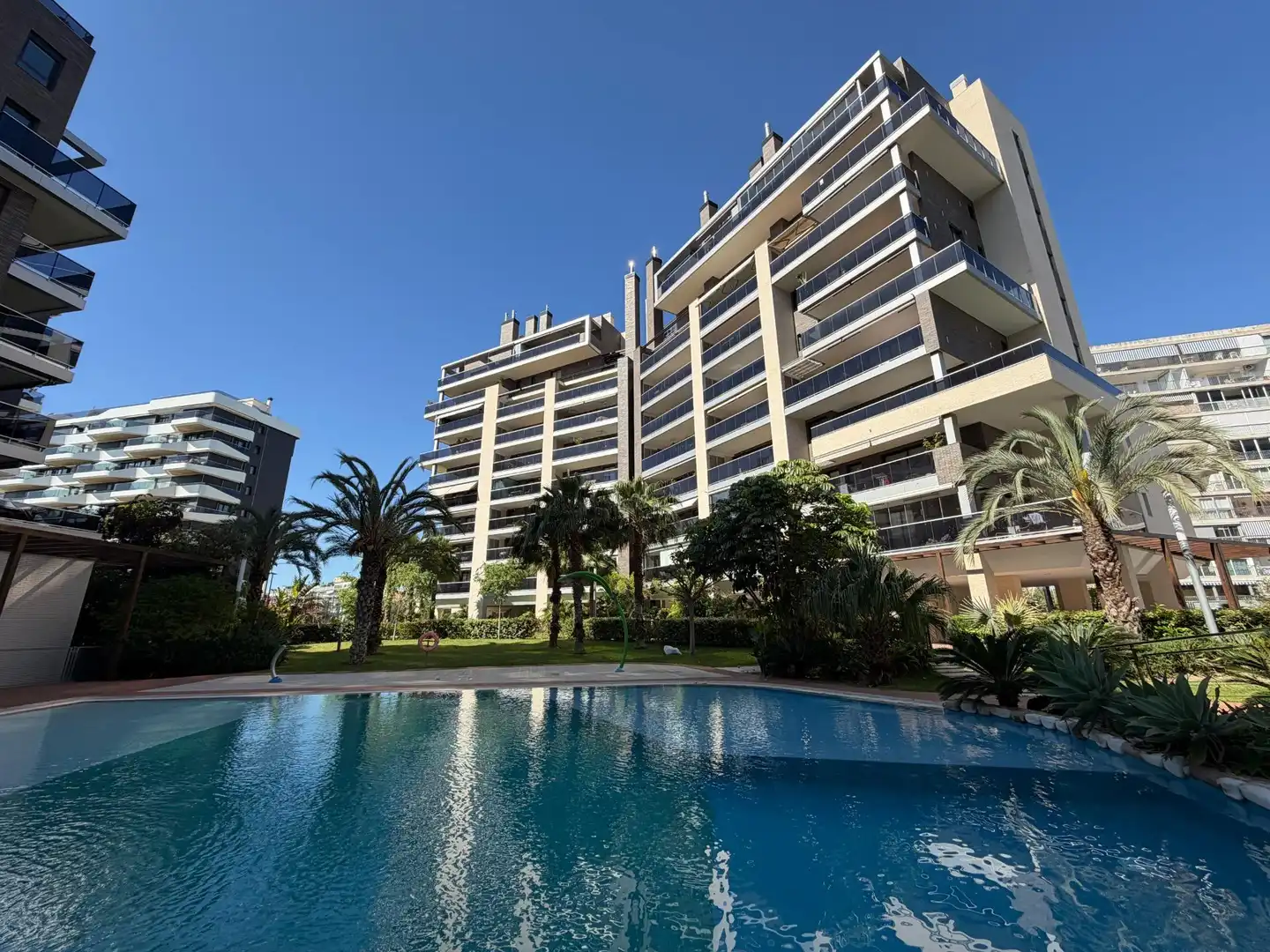 Pis amb piscina en venda a MAESTRO JOSE GARBERI 5, imagen 41