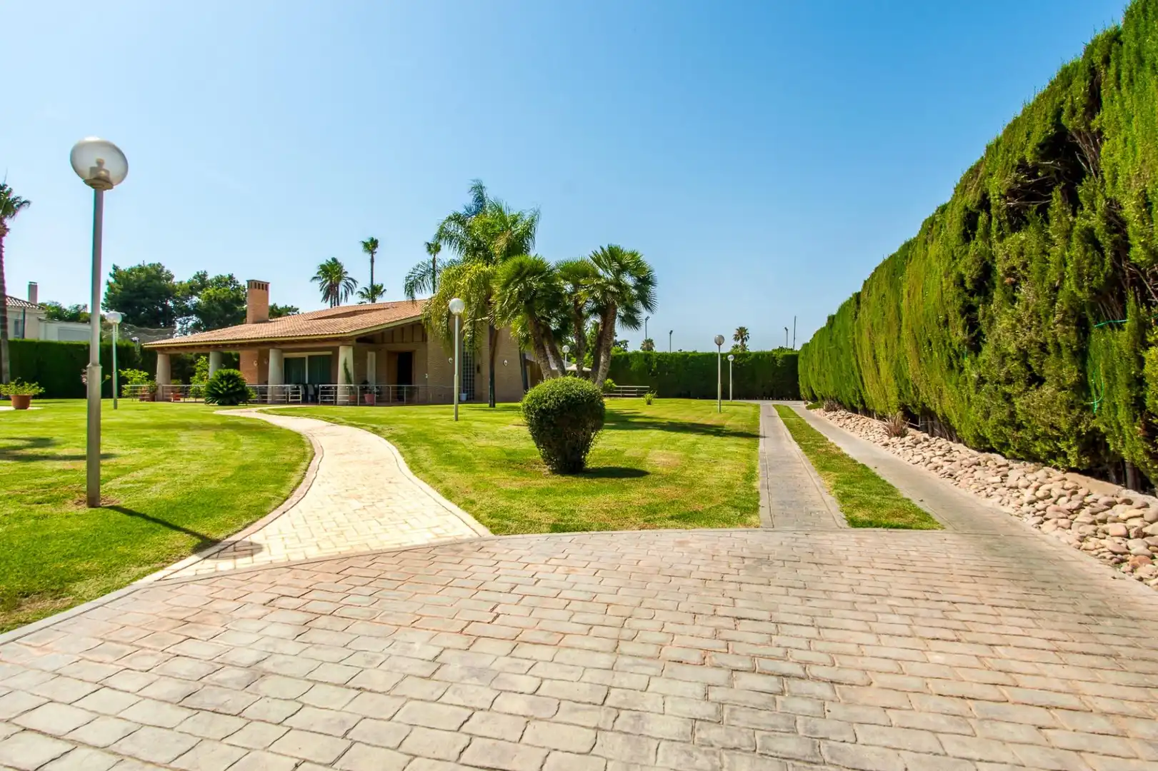 Vista exterior de Casa o xalet en venda en Murcia amb Aire condicionat, Calefacció i Jardí privat