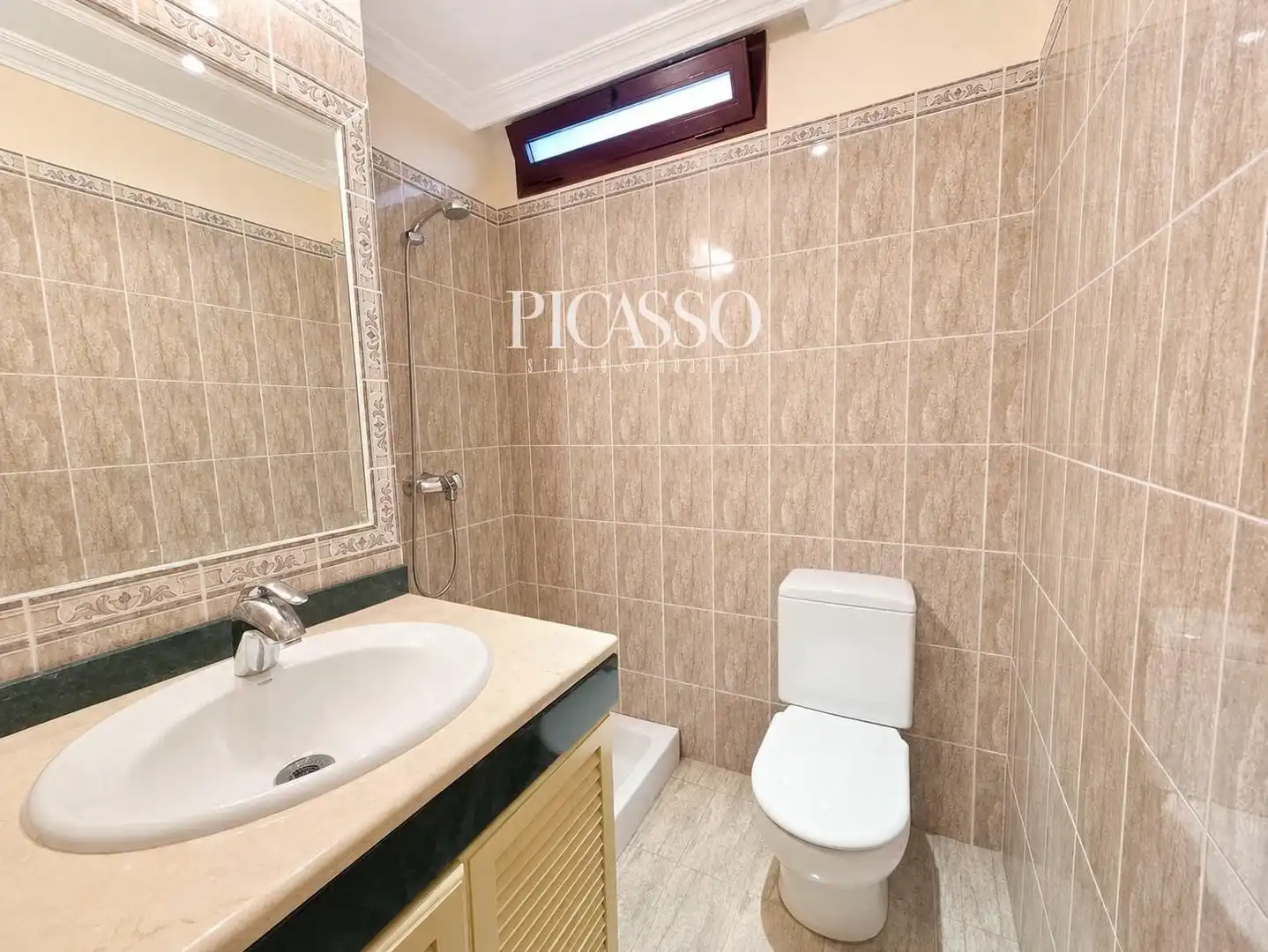 Flat with pool for sale in de la Costa del Sol, imagen 8