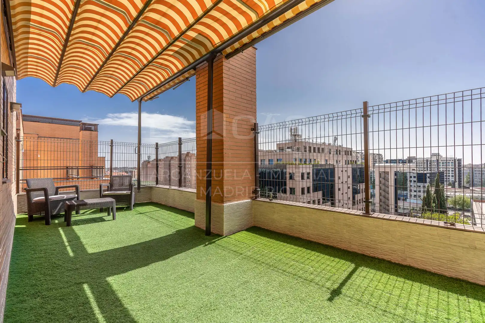 Terrassa de Dúplex en venda en Ciudad Lineal