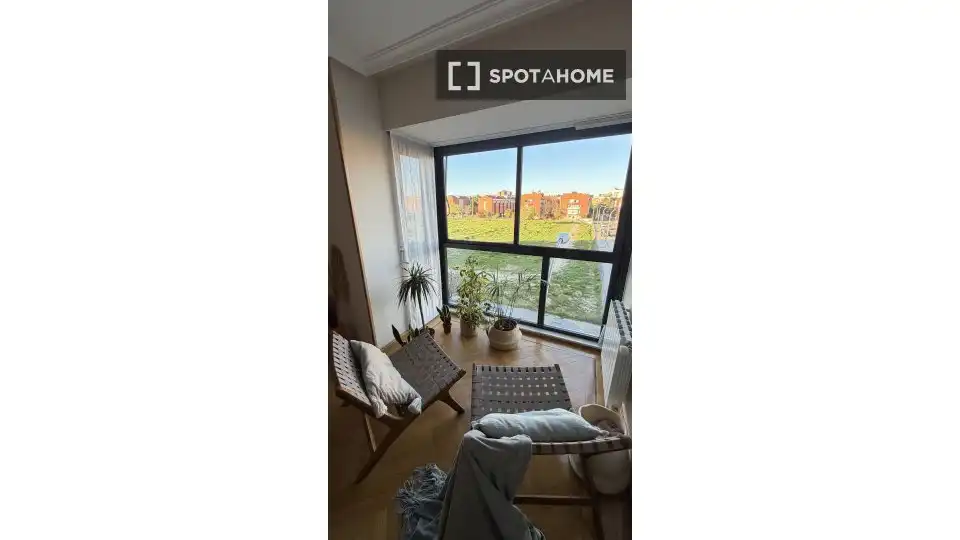 Balcony of Flat for rent in  Madrid Capital  with Air Conditioner, Heating and Furnished