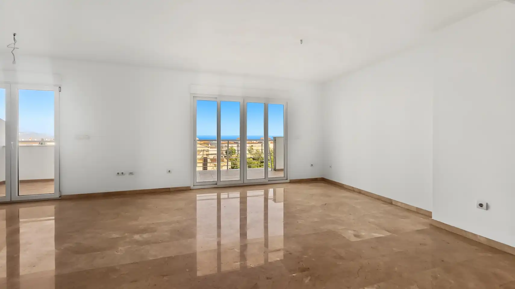 Apartament amb piscina en venda a Pego