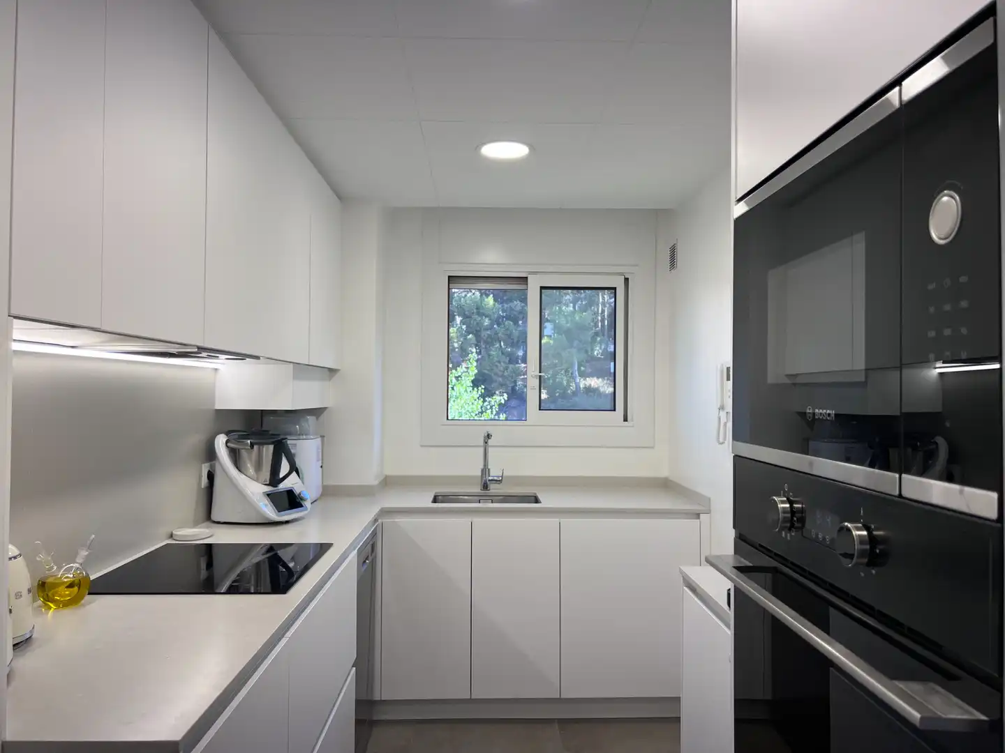 Kitchen of Flat for sale in Vilassar de Dalt  with Air Conditioner, Heating and Parquet flooring