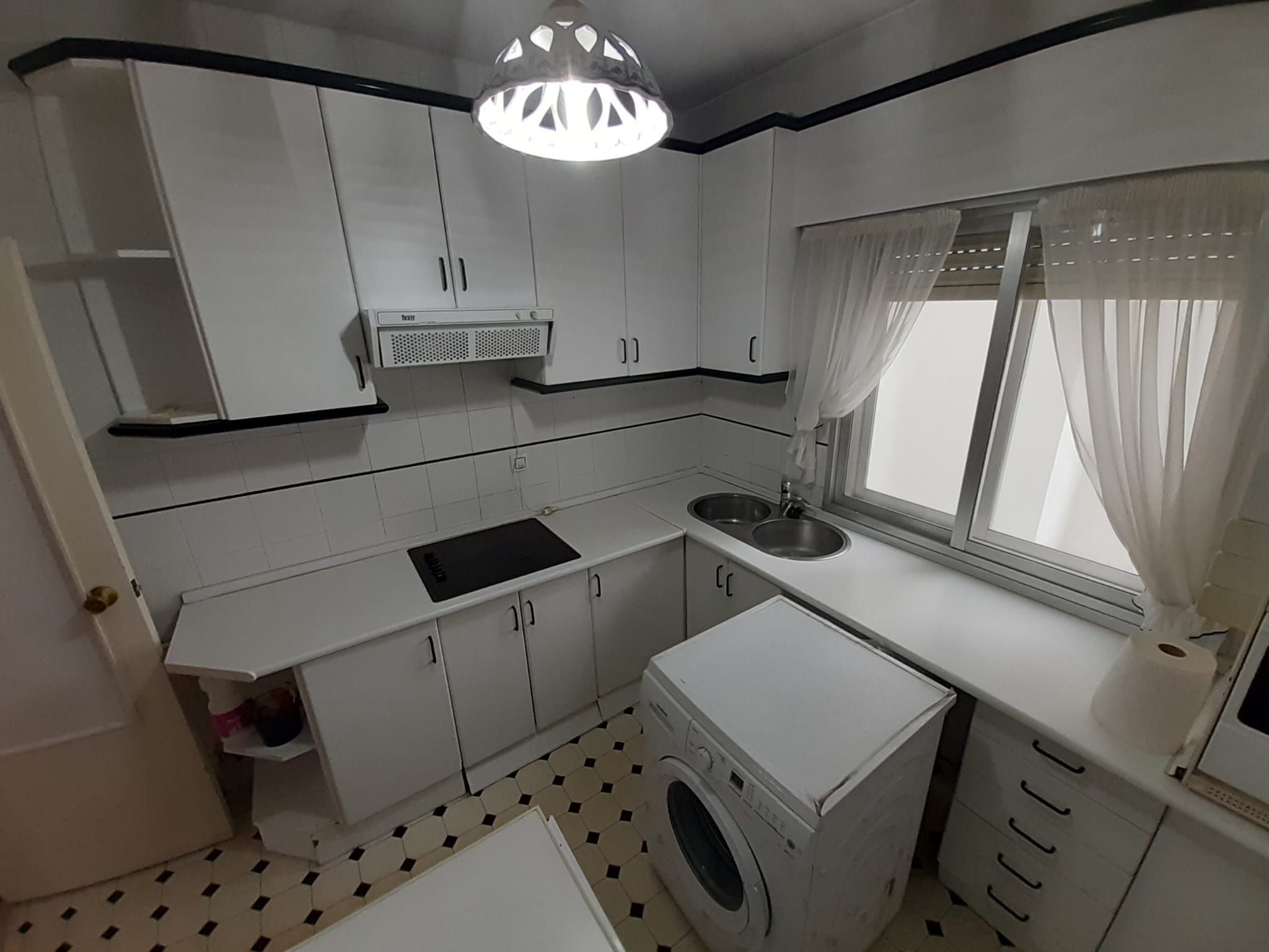 Kitchen of Flat for sale in Zamora Capital   with Heating and Balcony